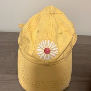 Yellow Life is good baseball cap